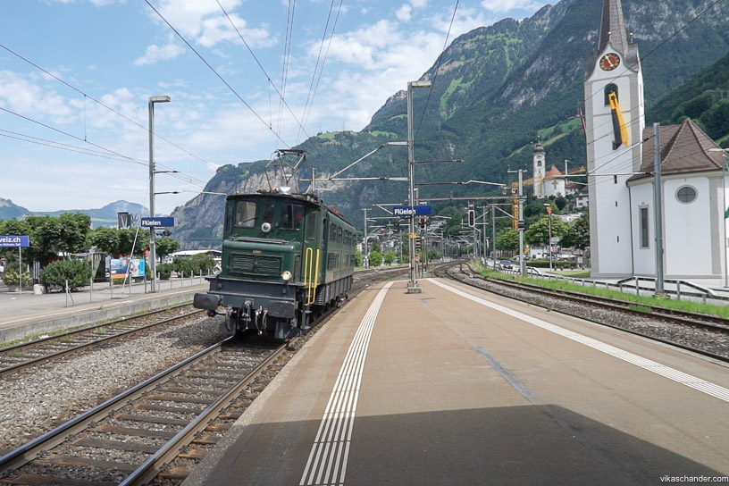 Gotthard Dampfspektakel blog - Vintage electric AE4-7 number 11407 at Fluellen